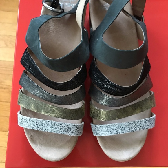 dansko maribeth sandal